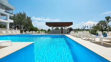 Glavas Inn Hotel