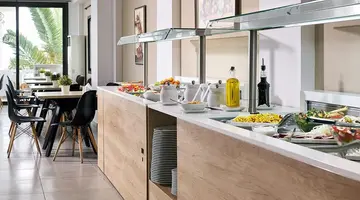 Glavas Inn Hotel