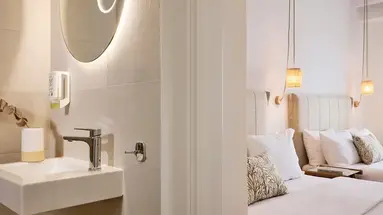 Glavas Inn