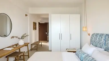 Glavas Inn