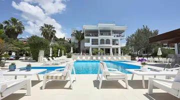 Glavas Inn