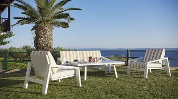 Glavas Inn