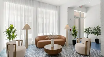 Global Luxury Suites at The Apex