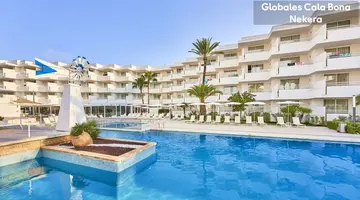 Globales Cala Bona Suites