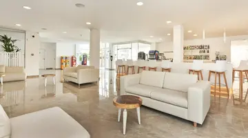 Globales Cala Bona Suites