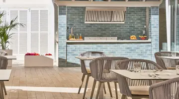 Globales Cala Bona Suites