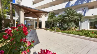 Globales Cala Bona Suites