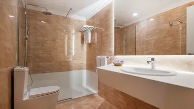 GLOBALES MAIORIS HOTEL
