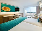 GLOBALES PANAMA (ADULTS ONLY 16+)