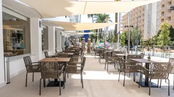 Globales Panamá Adults only
