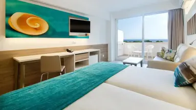Globales Panamá Adults only