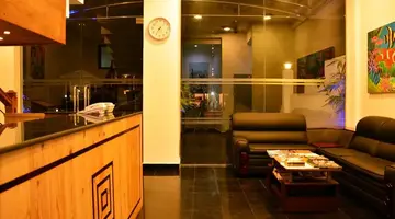 Gloria Grand Hotel
