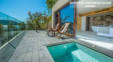 Gloria Maris Hotel Suites