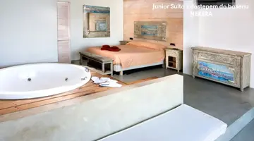 Gloria Maris Hotel Suites