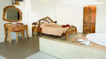 Gloria Maris Hotel Suites