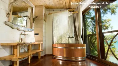 Gloria Maris Hotel Suites