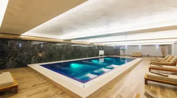 Gloria Palace