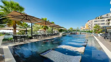 Gloria Palace