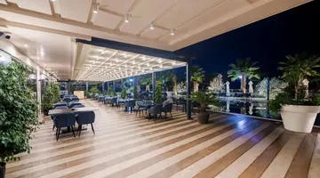 Gloria Palace