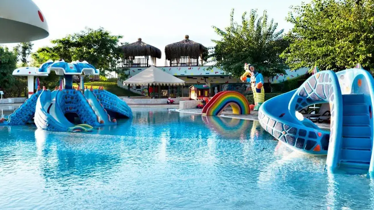 GLORIA VERDE RESORT