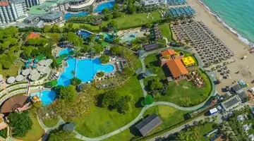 Gloria Verde Resort