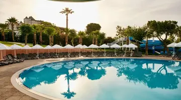 Gloria Verde Resort