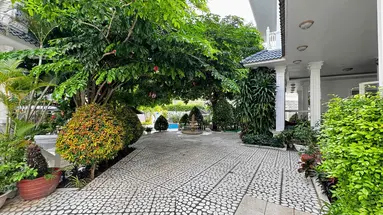 GODIVA VILLA