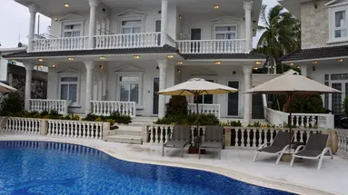 GODIVA VILLA