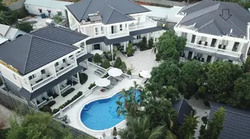 GODIVA VILLA