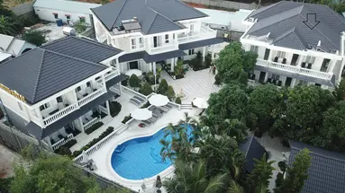 GODIVA VILLA