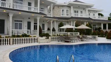 GODIVA VILLA