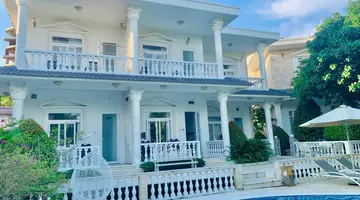 GODIVA VILLA