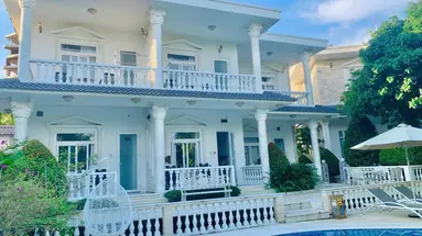 GODIVA VILLA