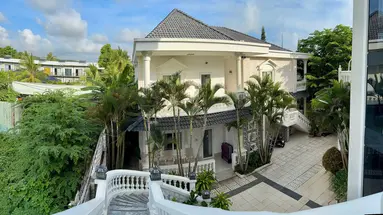 GODIVA VILLA
