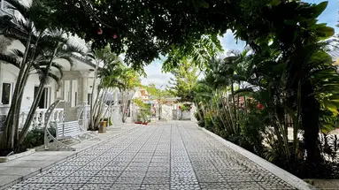 GODIVA VILLA