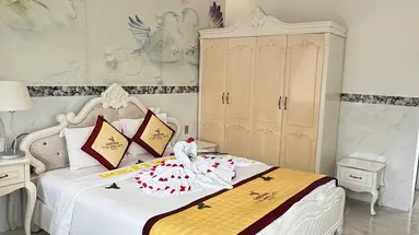 GODIVA VILLA