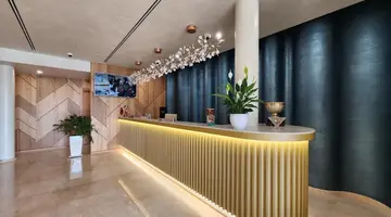 Gold Hotel