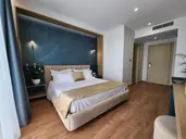 Gold Hotel