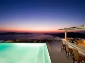 GOLD SUITES