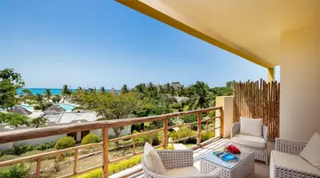 Gold Zanzibar Beach House & Spa