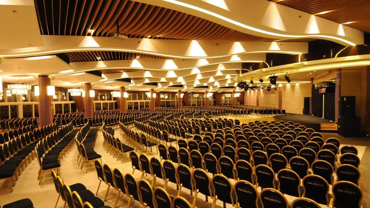 Goldcity Hotel