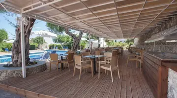 Golden Alexandros Hotel