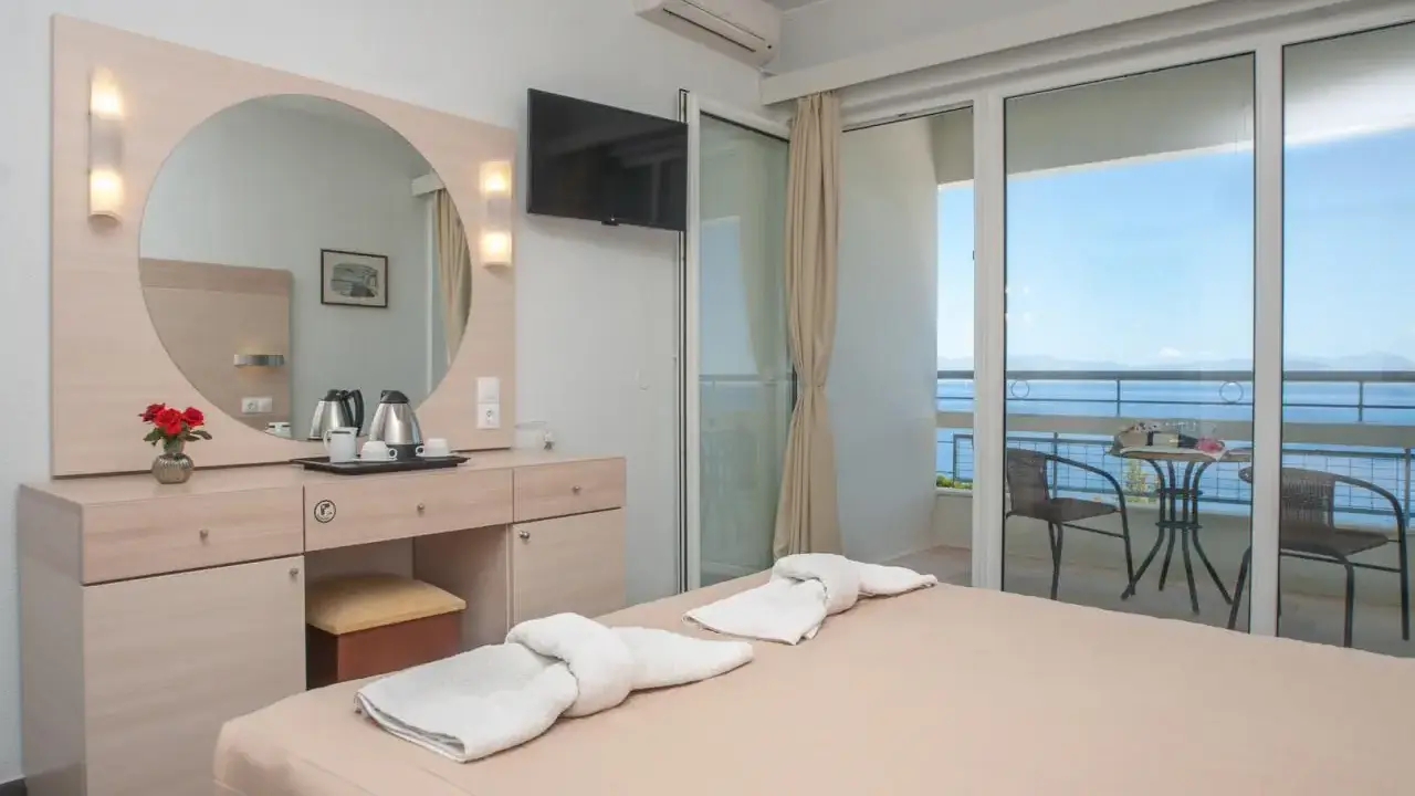 Golden Alexandros Hotel