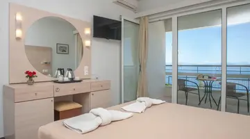 Golden Alexandros Hotel