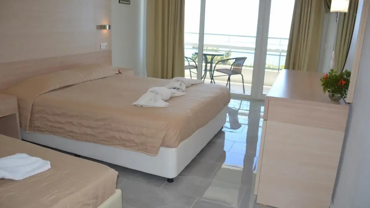 Golden Alexandros Hotel