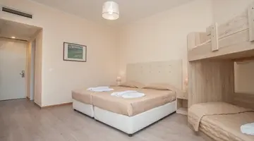 Golden Alexandros Hotel