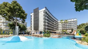 Golden Avenida Family Suites