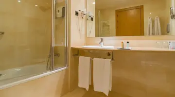 Golden Bahia de Tossa & Spa