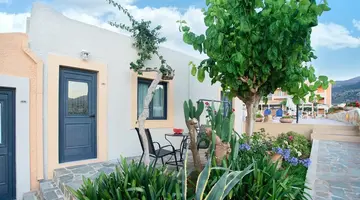 GOLDEN BAY APARTHOTEL HES