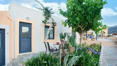 GOLDEN BAY APARTHOTEL HES